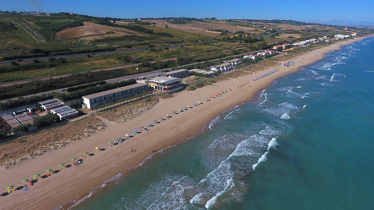 Villaggio Azzurra Термоли Екстериор снимка